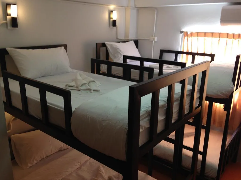 The Metallic Hostel Koh Lanta 0*,