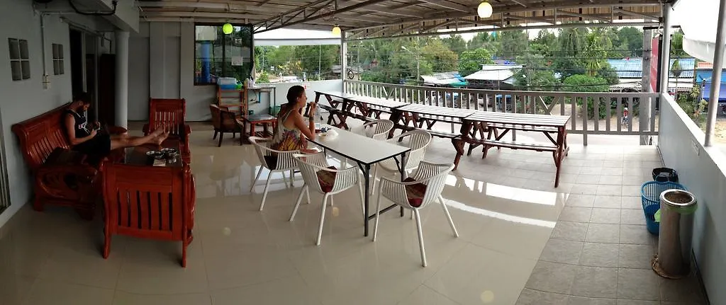 The Metallic Hostel Koh Lanta Thailand