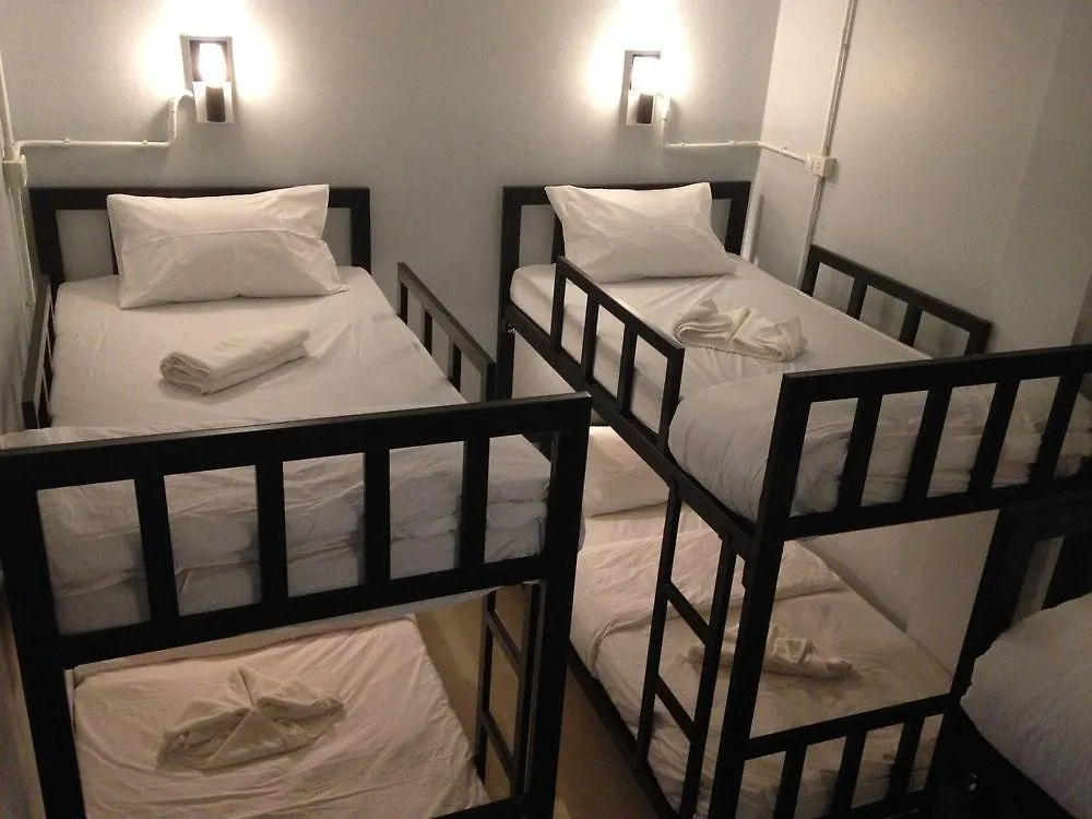 The Metallic Hostel Koh Lanta