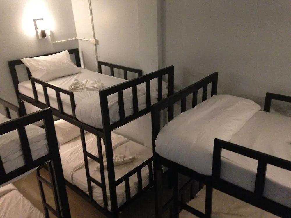 The Metallic Hostel Koh Lanta