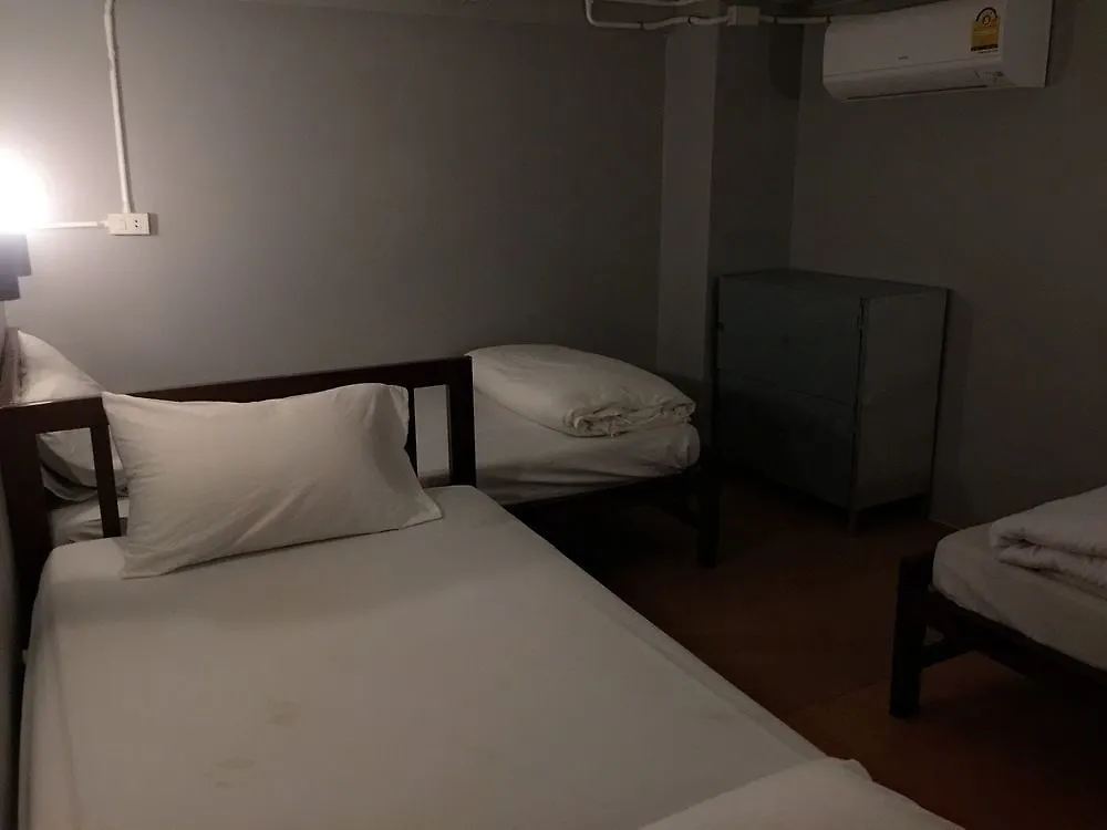 The Metallic Hostel Koh Lanta 0*,