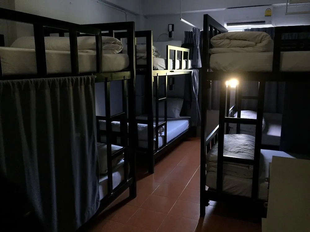 The Metallic Hostel Koh Lanta