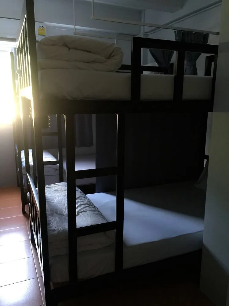 The Metallic Hostel Koh Lanta
