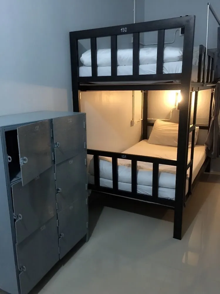 The Metallic Hostel Koh Lanta
